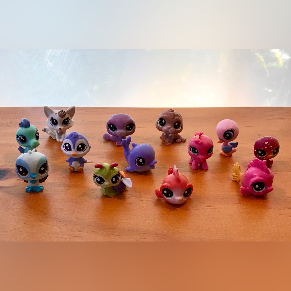 13 LPS Littlest Pet Shop Medium Size Animal Toy Figures Birds Fish Arctic Pets